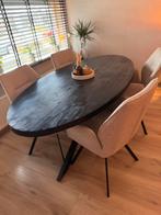 Zwarte ovale eettafel, Huis en Inrichting, Ophalen of Verzenden