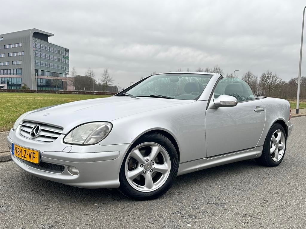 Mercedes SLK 200 Kompressor AUT | Cabrio | Zomerauto, Auto's, Mercedes-Benz, Automaat, 1998 cc, Achterwielaandrijving, 4 cilinders