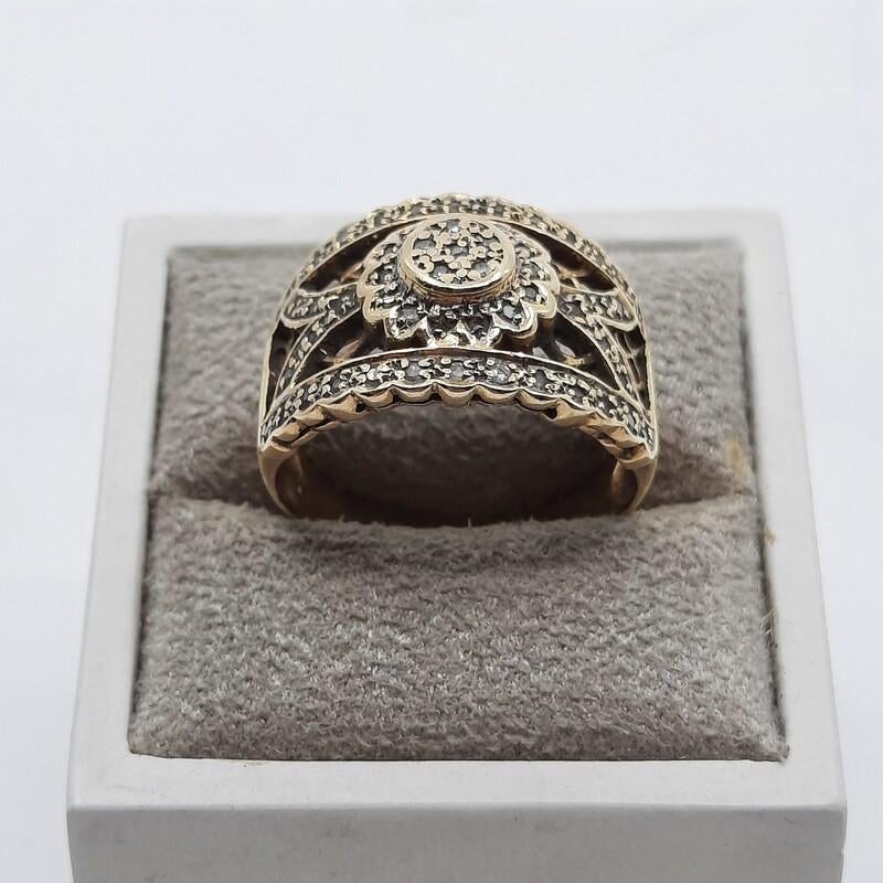 Geelgouden ring met briljant geslepen diamantjes, Ophalen of Verzenden