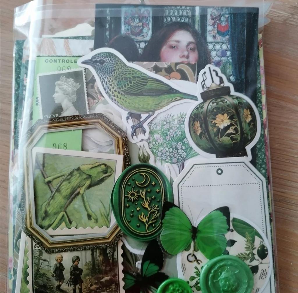 Groene ephemera set snailmail journal scrapbook, Hobby en Vrije tijd, Ophalen of Verzenden, Nieuw, Plaatje
