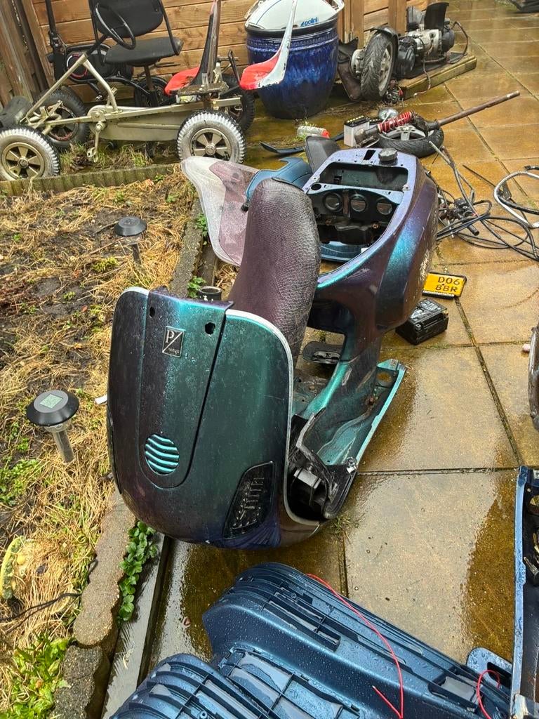 Complete Vespa LX - alle onderdelen aanwezig, brom, Fietsen en Brommers, Ophalen of Verzenden, Gebruikt, Maximaal 45 km/u, Overige modellen
