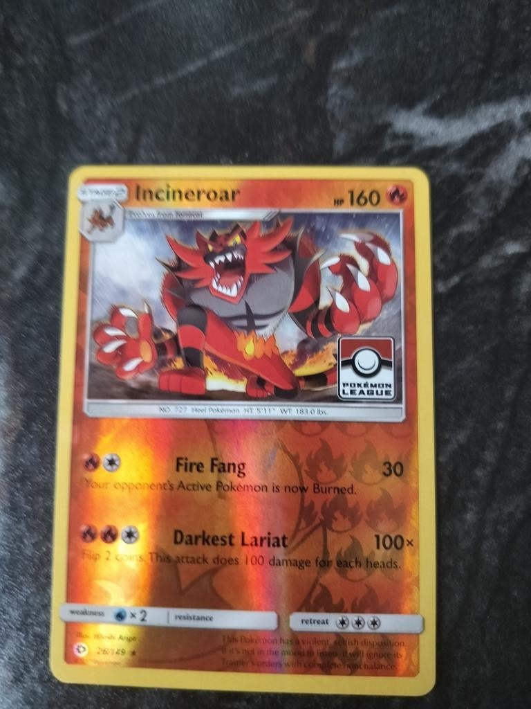 Incineroar Pokemon kaart, Ophalen of Verzenden, Zo goed als nieuw