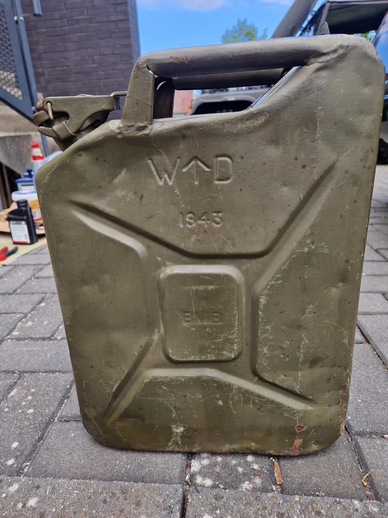 Jerrycan 1943 - Militair voertuig / Mancave decoratie, Ophalen of Verzenden, Gebruikt, Overige automerken