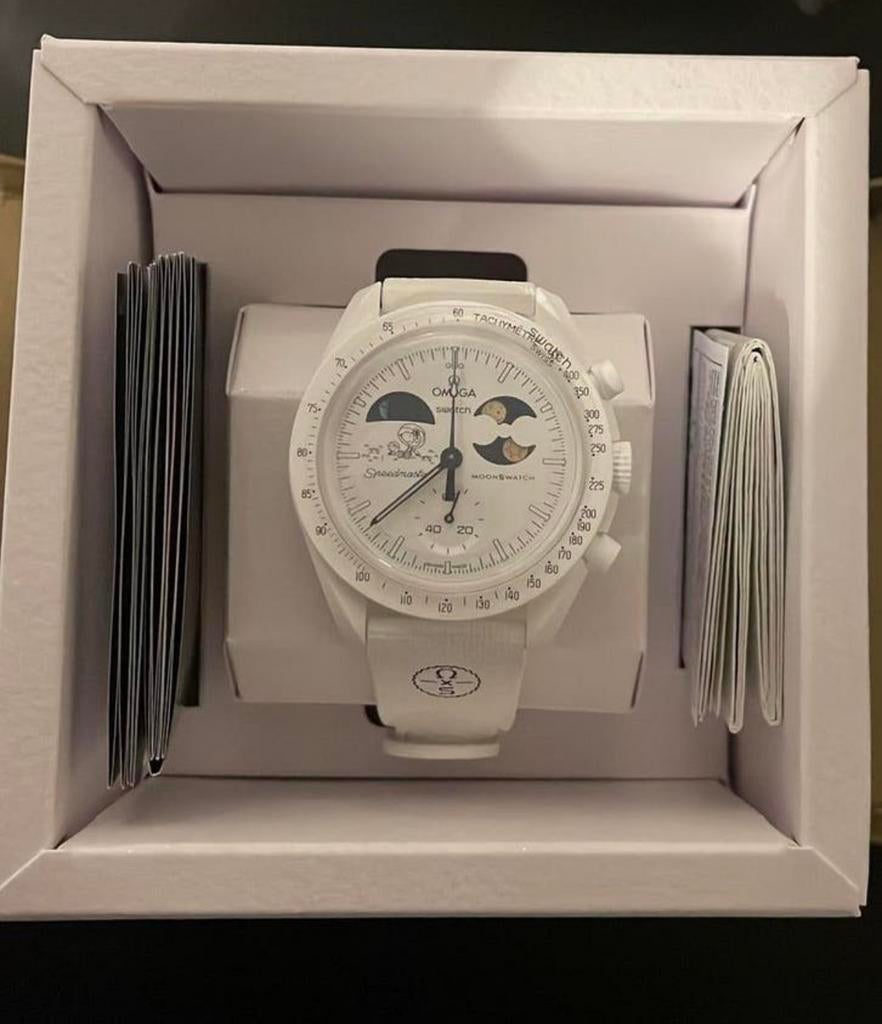 Omega x swatch Moonwatch Mission to earthphase Gold Moon, Ophalen