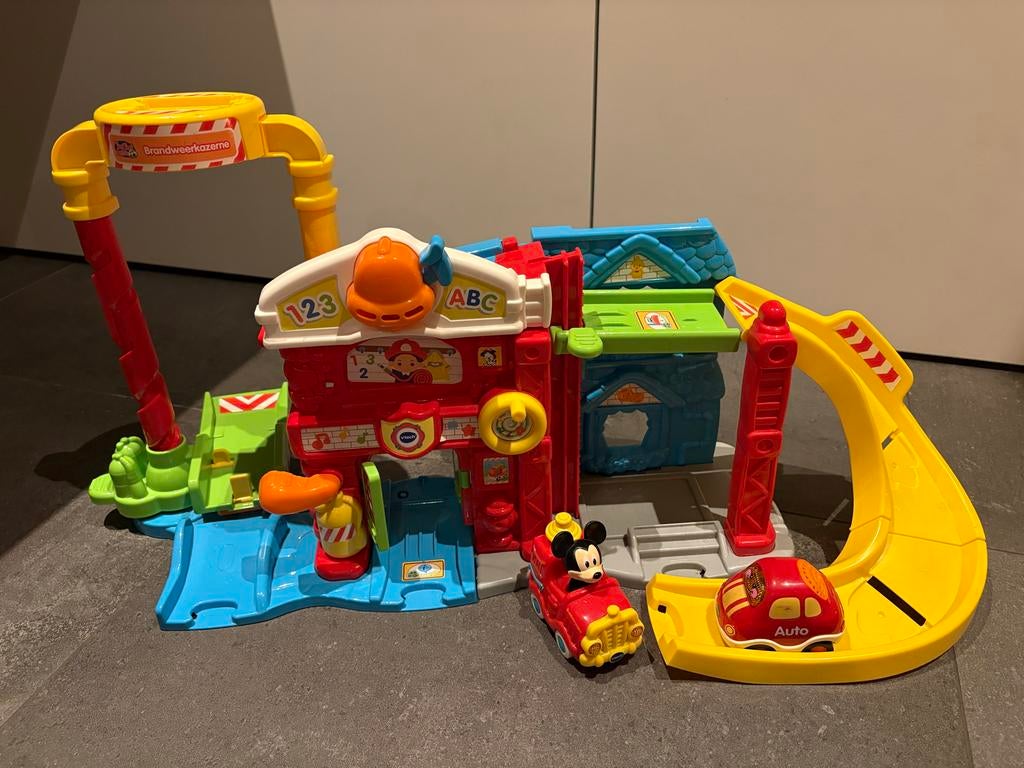 VTech Toet Toet Auto's Brandweerkazerne, Ophalen, Gebruikt