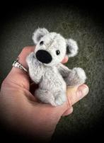Mini teddybeer teddy beer handgemaakt beweegbaar pop doll, Verzenden, Nieuw, Stoffen beer, Overige merken
