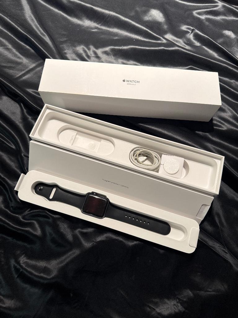 Apple Watch Series 3 42mm, Gebruikt, Apple Watch ⌚️, Zwart, IOS
