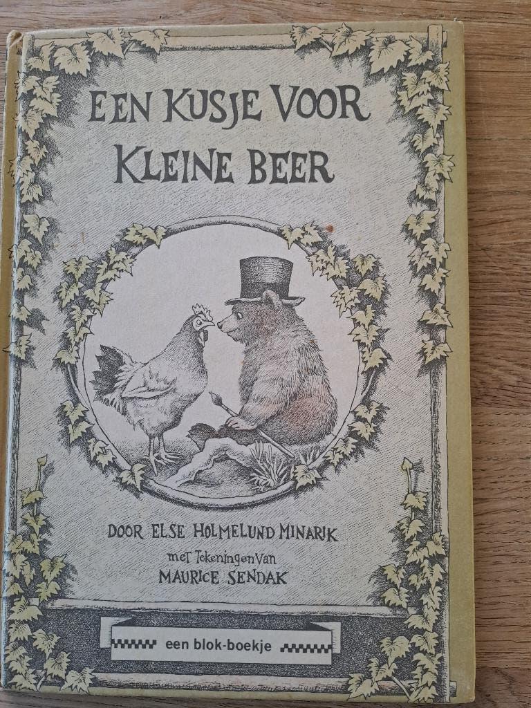 EEN KUSJE VOOR KLEINE BEER. ELSE HOLMELUND MINARIK. BLOKBOEK, Boeken, Gelezen, Fictie algemeen, Jongen of Meisje, Ophalen of Verzenden