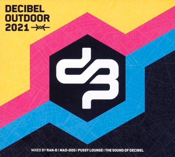 4CD: Decibel Outdoor 2021 (ZGAN) Digipak, Cd's en Dvd's, Cd's | Dance en House, Zo goed als nieuw, Disco, Ophalen of Verzenden