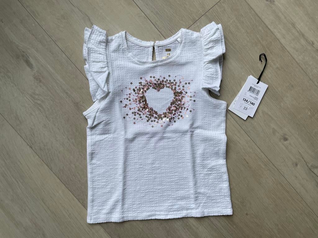 WE Fashion top met paillettenhart – maat 134/140, Kinderen en Baby's, Kinderkleding | Maat 134, Ophalen of Verzenden, Zo goed als nieuw