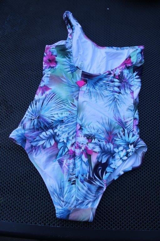 Badpak gekleurd Twin-Set mt UK38 85 Vaste prijs, Kleding | Dames, Badmode en Zwemkleding, Twinset, Overige kleuren, Verzenden