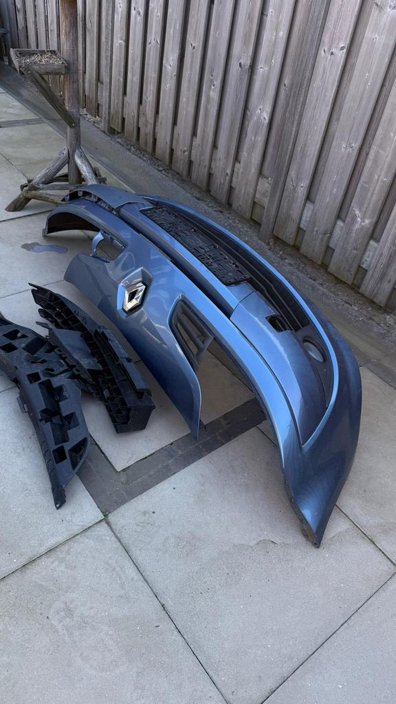 Renault Grand modus voorbumper, Auto-onderdelen, Carrosserie en Plaatwerk, Ophalen, Voor, Renault, Bumper
