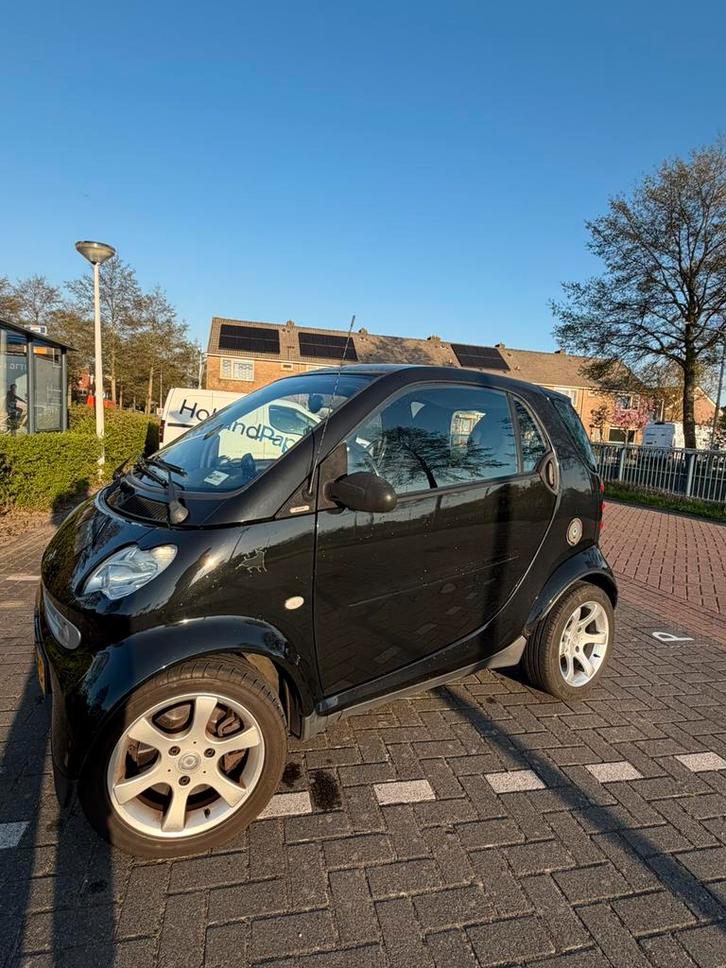 Smart 0.7 City 2004, gereviseerde motorkop + distributie, Auto's, Smart, Particulier, Benzine, B, Hatchback, Handgeschakeld, Origineel Nederlands