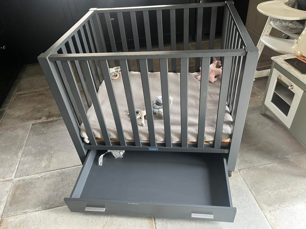 Box met lade op wieltjes Antraciet, Ophalen, Gebruikt, In hoogte verstelbaar