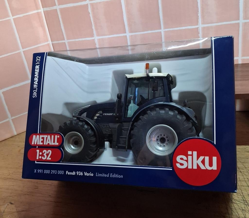 Siku Fendt 936 Vario, Hobby en Vrije tijd, Ophalen of Verzenden, Tractor of Landbouw, SIKU