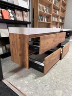 Badmeubel 140 cm van €1955 nu afhaal €750 WEG=WEG NEW!, Huis en Inrichting, Badkamer | Badkamermeubels, 100 tot 150 cm, Nieuw