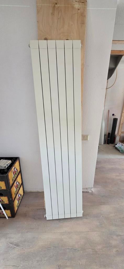 Globar radiator verticaal model 206cm x 48cm, Ophalen, Gebruikt, Radiator, Minder dan 60 cm