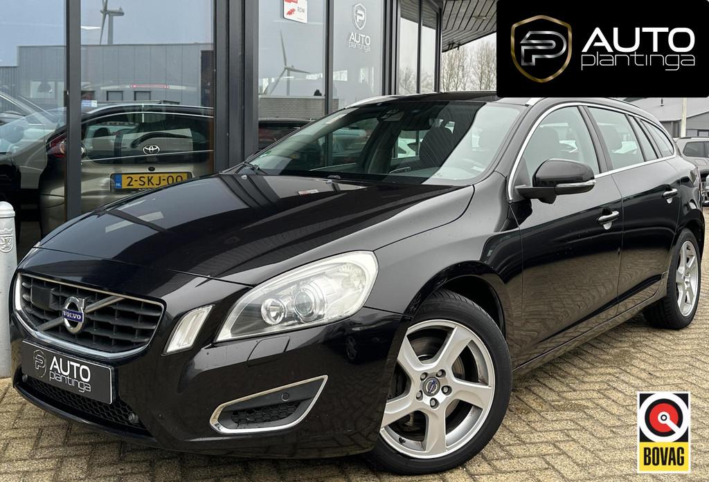 Volvo V60 2.4 D5 Summum 205PK | BOMVOL | Zeer Nette Staat |, Auto's, Volvo, Euro 5, Zwart, 1535 kg, Zwart
