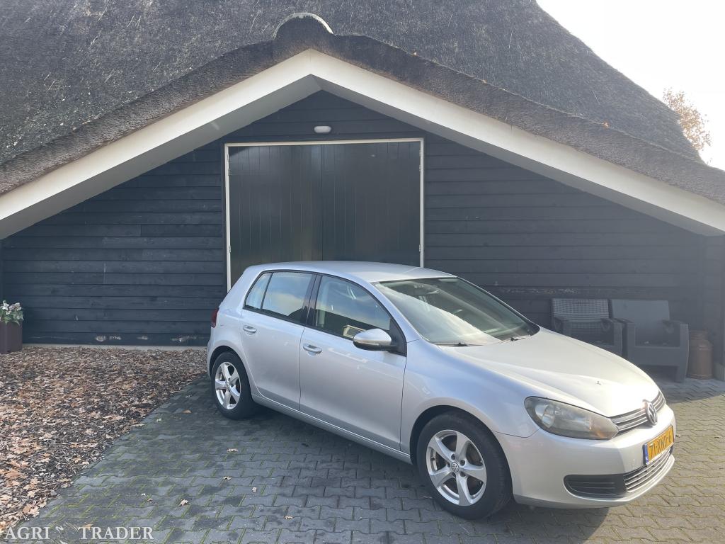 Golf 6 Comfortline Bluemotion, Airco, Cruisecontrol, Voorwielaandrijving, Stof, Zwart, 4 cilinders