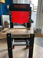 Gratis werkbank Smoby voor kinderen incl gereedschap, Ophalen, Zo goed als nieuw