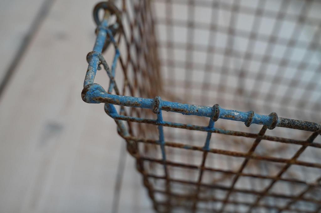 Stalen brocante draadmand (meerkleurig) 50 x 39 x 25 cm, Ophalen, Overige materialen, Gebruikt, Mand