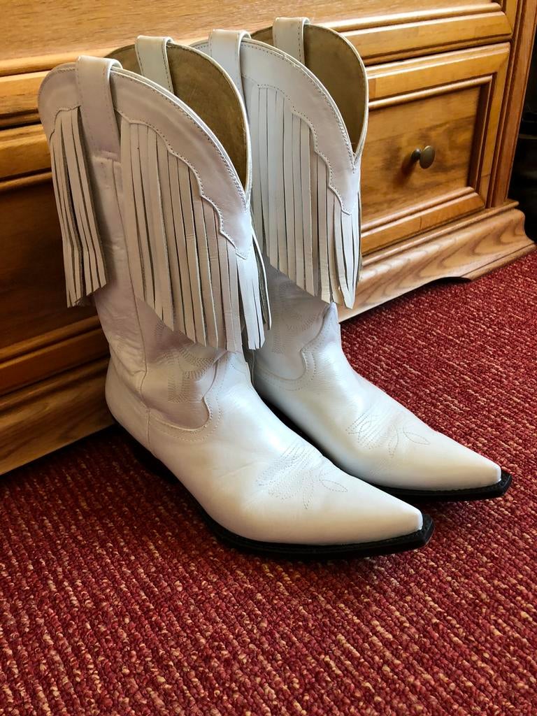 Cowboy laarzen wit met franje., Kleding | Dames, Schoenen, Hoge laarzen, Wit, Ophalen of Verzenden, Zo goed als nieuw