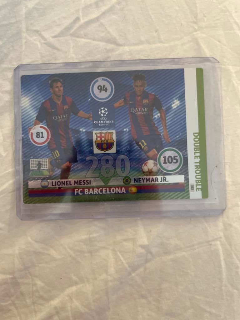 Lionel Messi & Neymar Jr Double Trouble Panini 2015, Ophalen of Verzenden, Zo goed als nieuw, Losse kaart