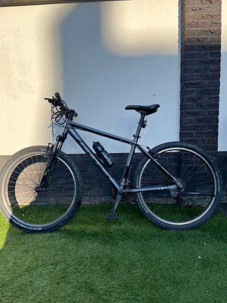 Opknapper bulls mountainbike, 26 inch, Zo goed als nieuw, Meer dan 20 versnellingen, Ophalen