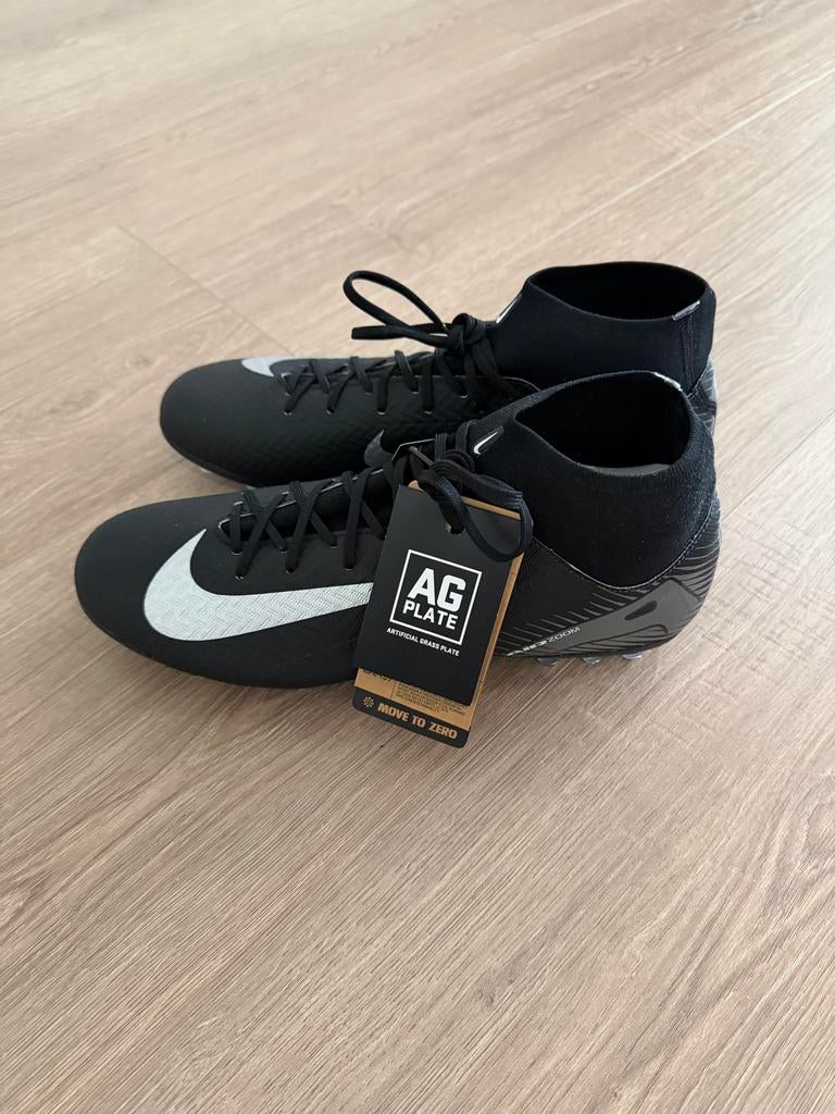 Nieuwe Nike Mercurial Superfly 10 (AG/45), Schoenen, Nieuw, Maat L, Ophalen of Verzenden