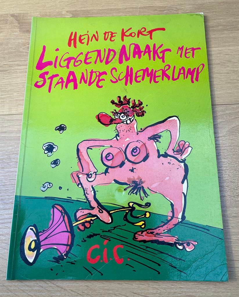 Hein de Kort - Ligggend Naakt met staande scemerlamp, Meerdere stripboeken, Ophalen of Verzenden, Gelezen
