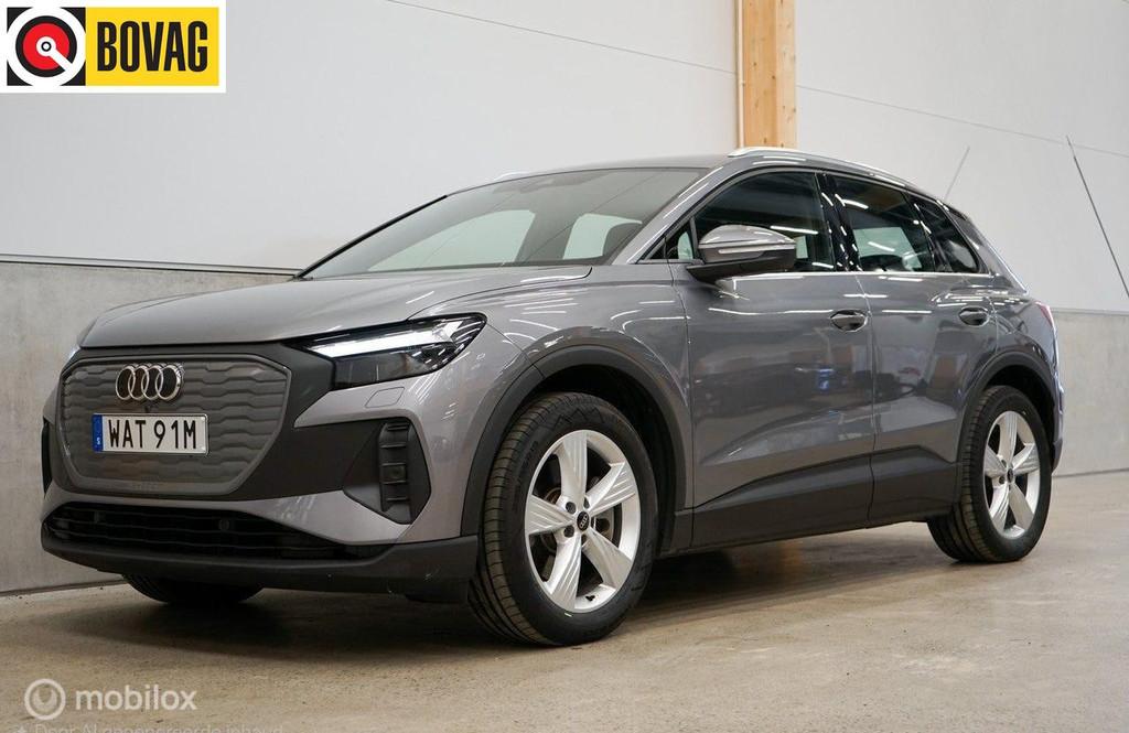 Audi Q4 e-tron 45 quattro Advanced edition 77 kWh, Auto's, Audi, Automaat, Stof, Gebruikt, 2135 kg
