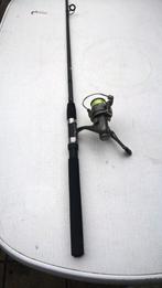 TE koop aangeboden mooi vishengel met molen .doe gepast bod, Ophalen of Verzenden, Gebruikt, Complete hengel