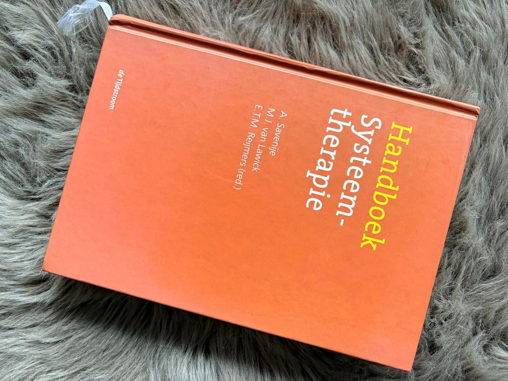 Handboek Systeemtherapie - Uitgebreide Gids voor Professiona, Boeken, Ophalen of Verzenden, Gamma, Gelezen, WO