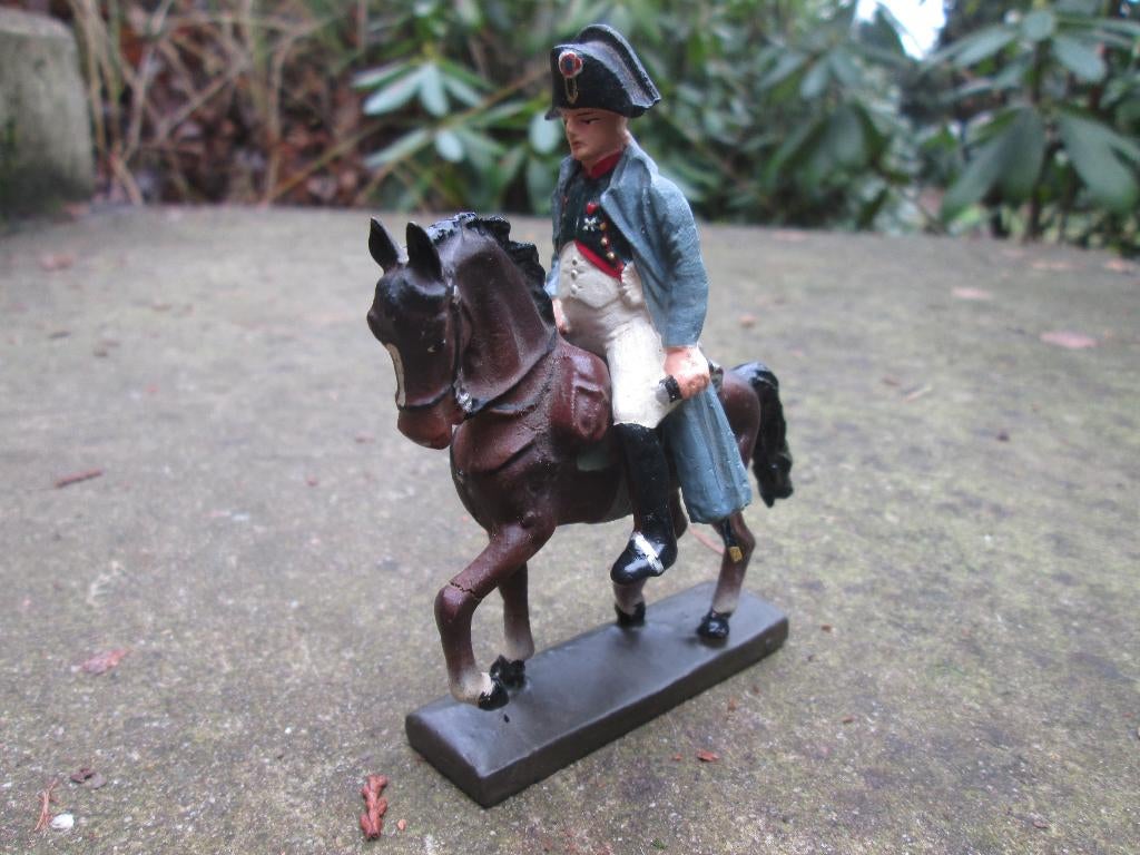 LINEOL Napoleon bonaparte op paard goede staat TOP stuk., Ophalen of Verzenden