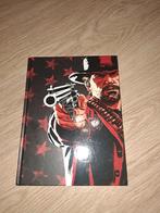 Red Dead Redemption 2: The Complete Official Guide, Ophalen of Verzenden, Zo goed als nieuw