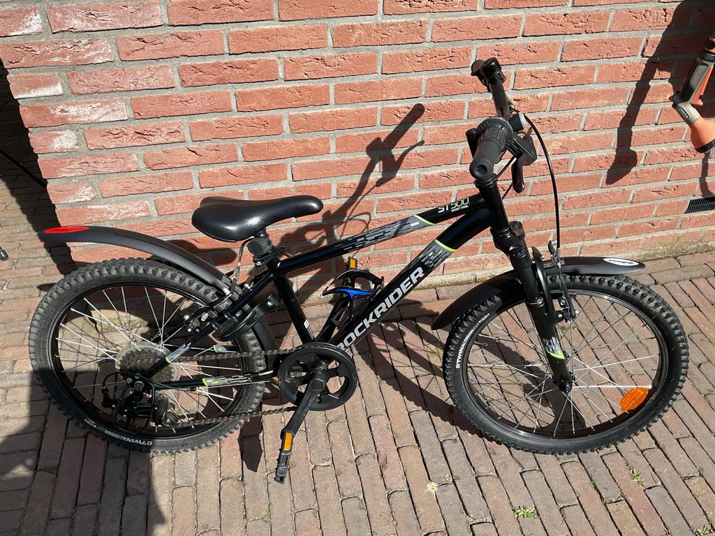 B'Twin Rockrider ST500 20 inch kinderfiets, Fietsen en Brommers, Fietsen | Jongens, Ophalen, Zo goed als nieuw, 20 inch, Versnellingen