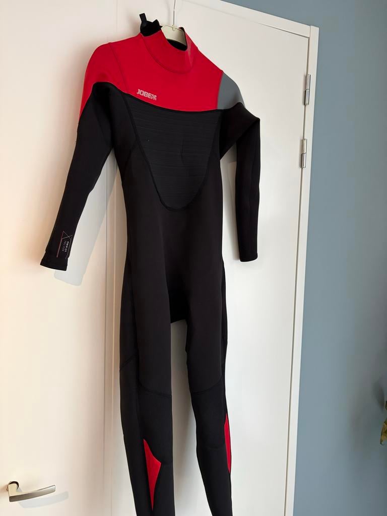 Jobe wetsuit, maat Small, zwart met rood, Watersport en Boten, Ophalen of Verzenden, Gebruikt, Dame of Heer, Wetsuit
