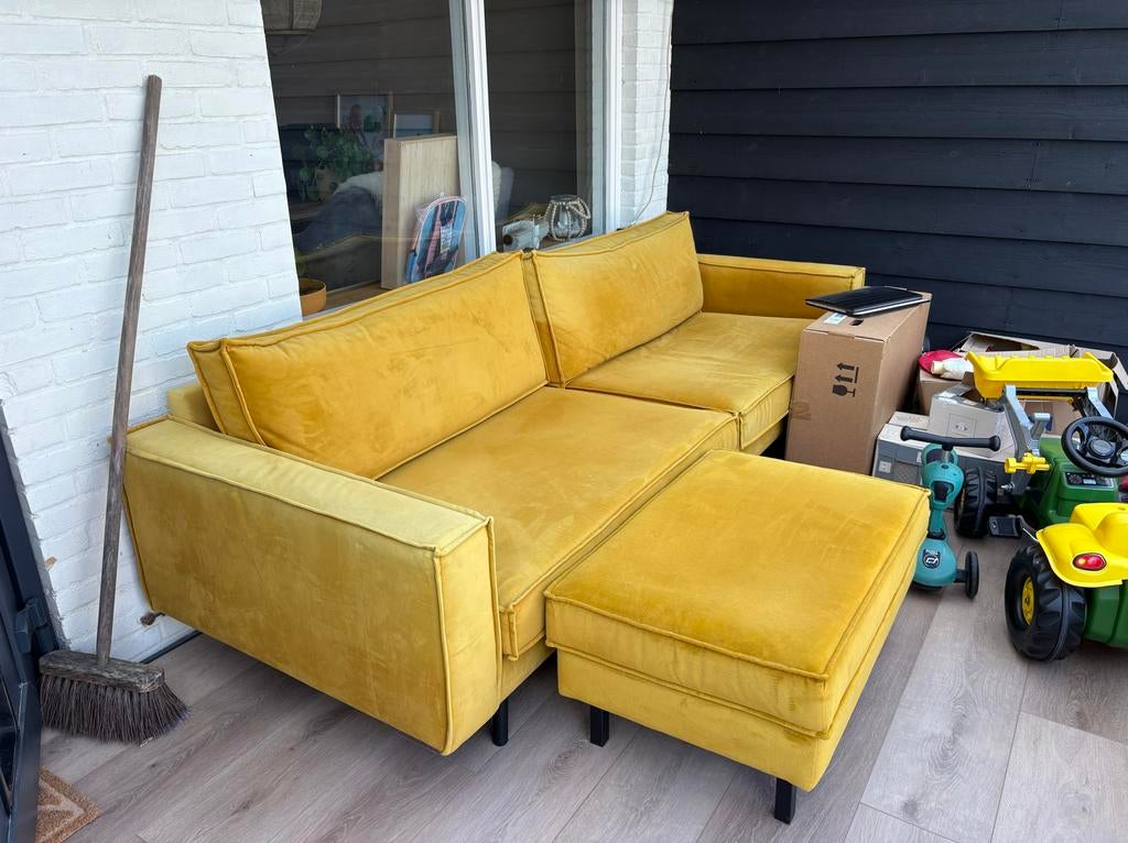 Okergele bank Wehkamp GRATIS!, Ophalen, 250 tot 300 cm, Gebruikt, Driepersoons