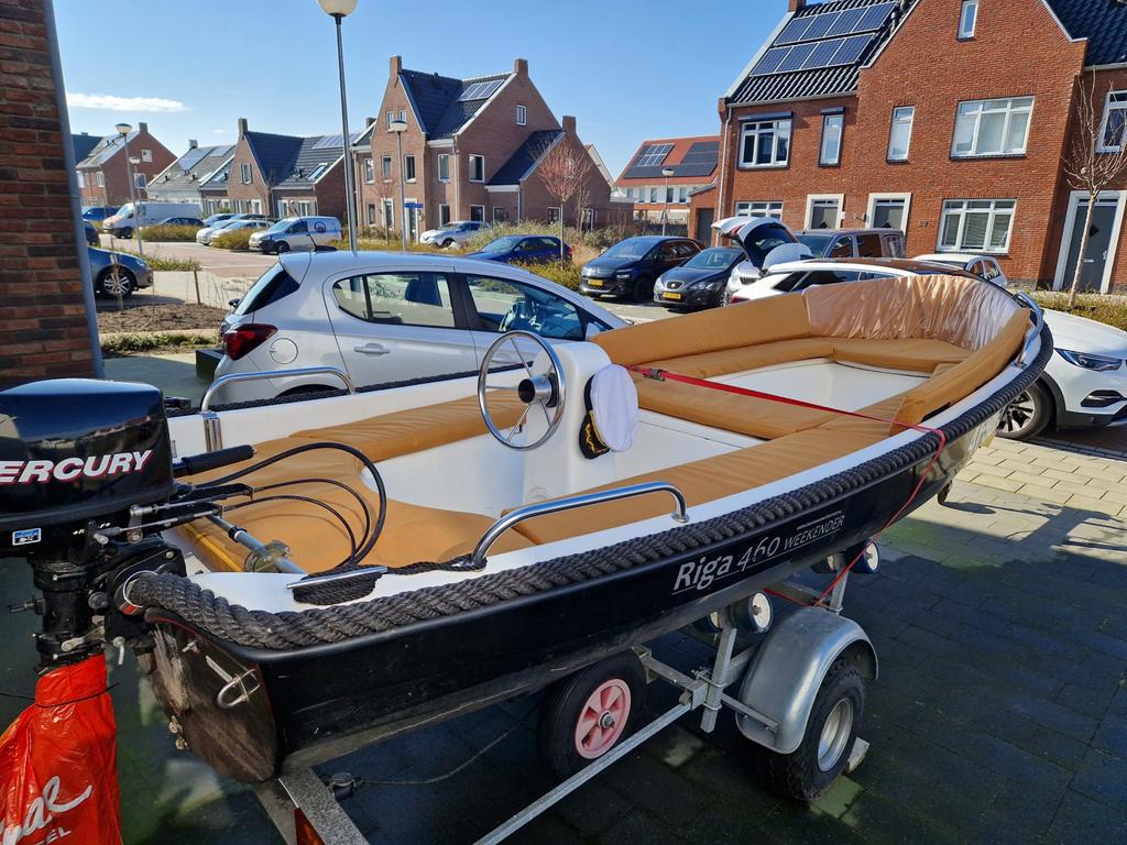 Riga 460 Weekender met nieuwe kussens, trailer en motor, Ophalen, 10 tot 30 pk, Gebruikt, Tot 6 meter