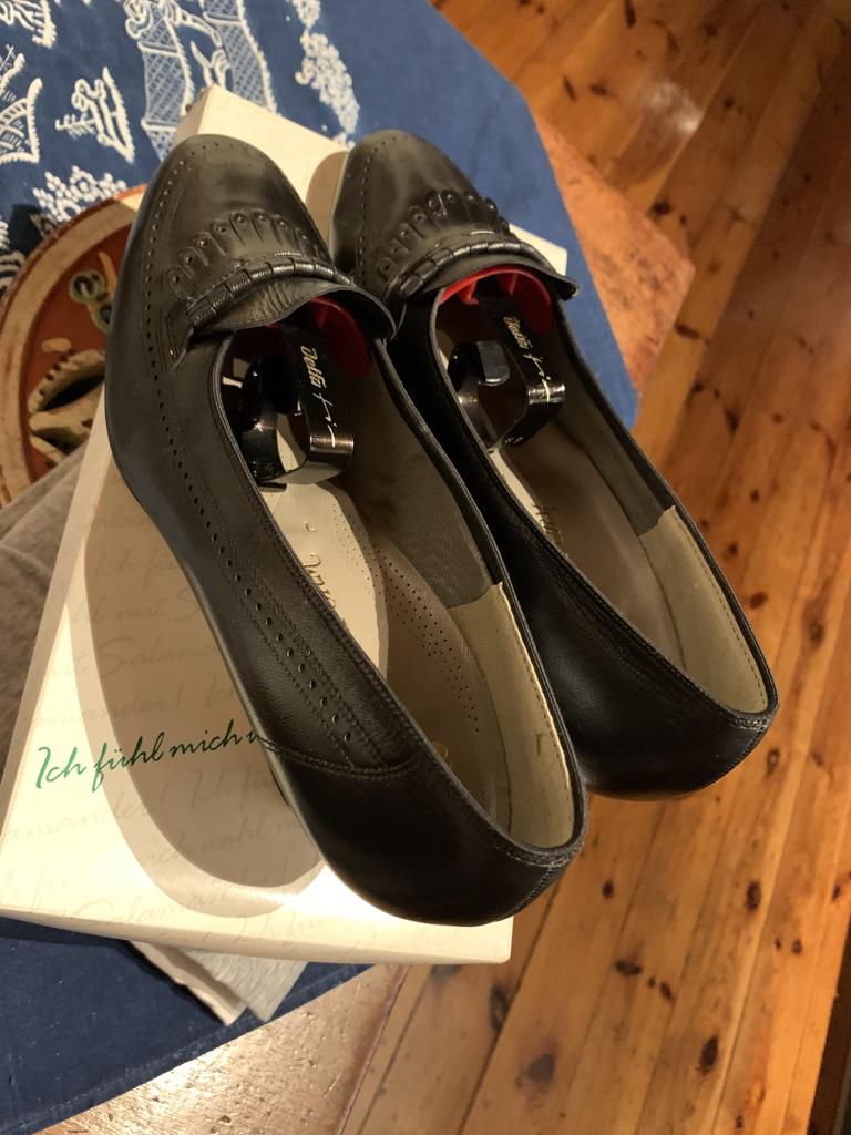 ARA Natureform leren schoenen m. lage hak, voetbed, nieuw, Kleding | Dames, Schoenen, Schoenen met lage hakken, Verzenden, Zo goed als nieuw