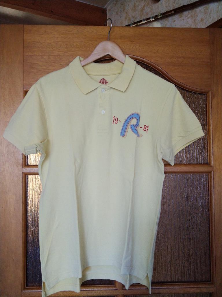Replay polo geel, Kleding | Heren, Polo's, Ophalen, Maat 48/50 (M), Geel, Gedragen