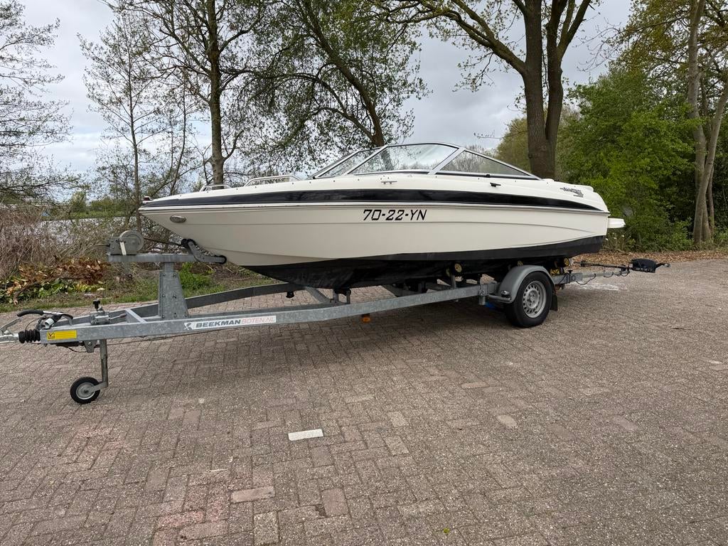 Glastron GT185 speedboot super nette boot volvo penta 3.0, Watersport en Boten, Speedboten, Ophalen, Gebruikt, Binnenboordmotor