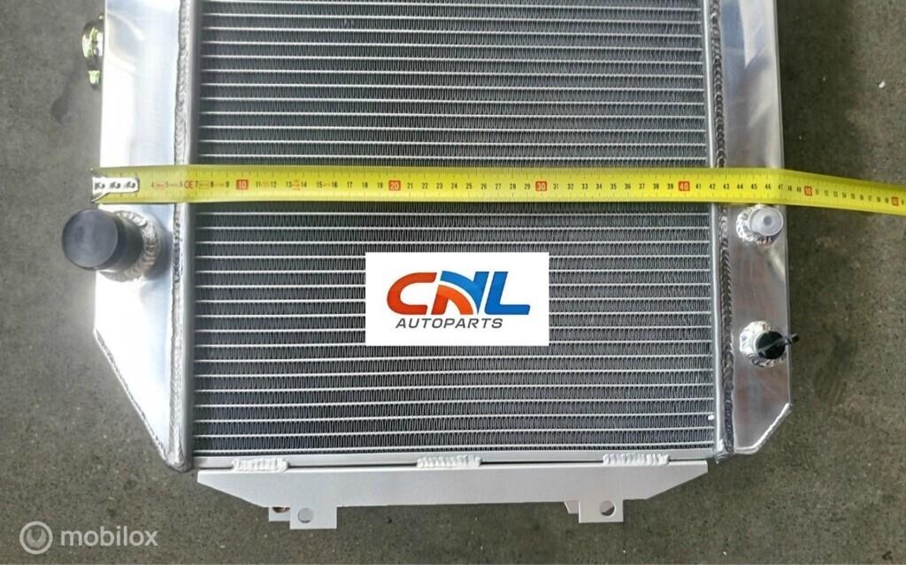 Radiateur Nissan Datsun 240Z/260Z L24/L26 AT/MT 1970-1975, Nieuw, Ophalen of Verzenden