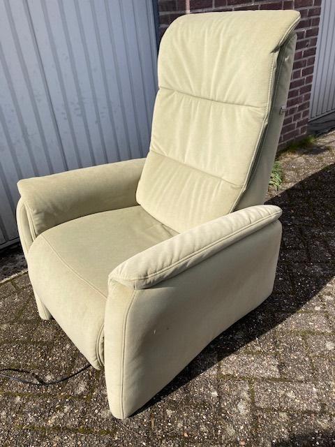 Hukla sta-op en relaxfauteuil, pastel-groen, maat M, Ophalen, 75 tot 100 cm, Zo goed als nieuw, Stof