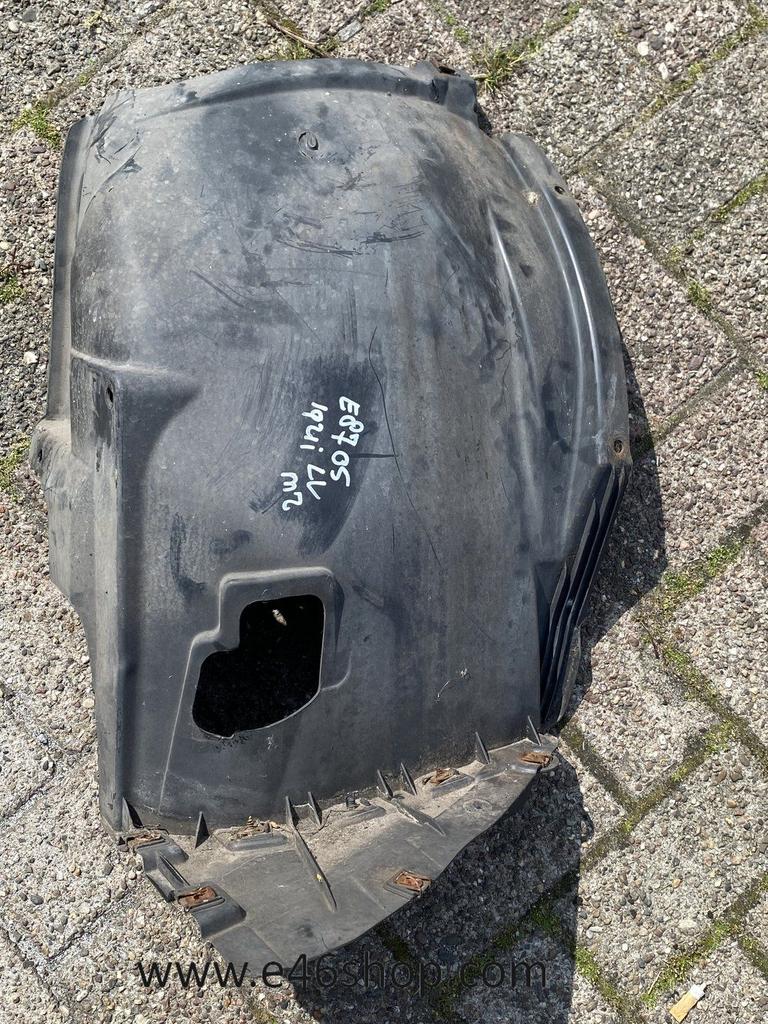 MODDERKUIP WIELKUIP BMW 1 SERIE LINKS VOOR, Gebruikt, -, -, Ophalen of Verzenden