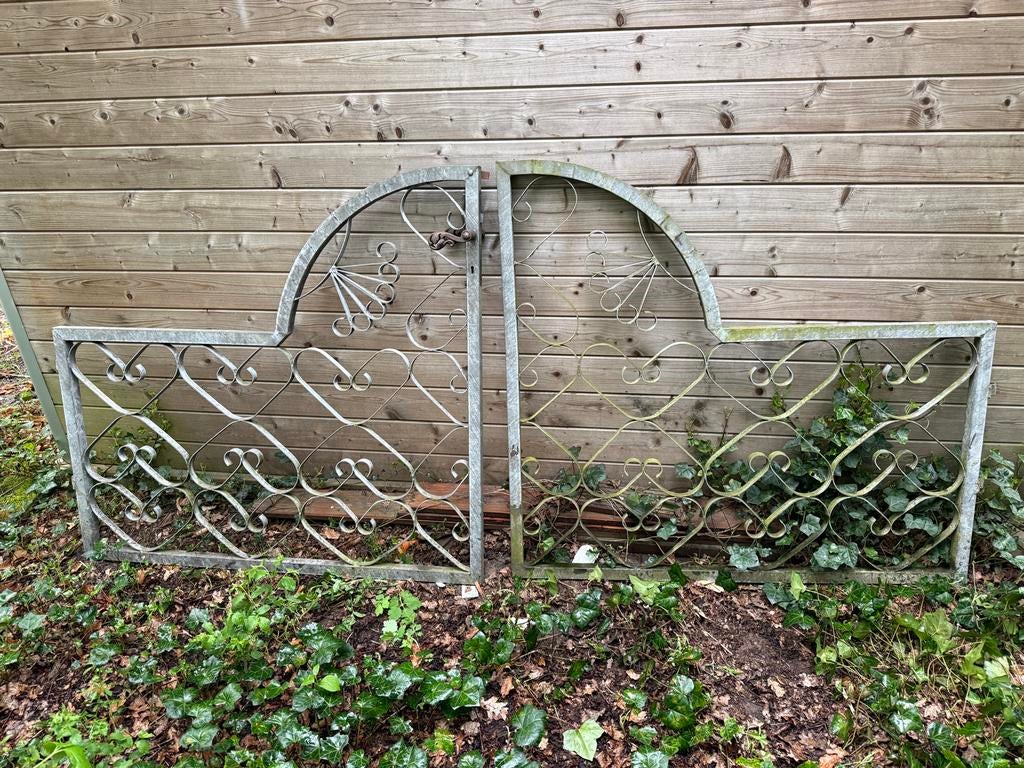 IJzeren poort 280x130 cm, Tuin en Terras, Tuinhekken en Hekwerk, Met poort, Gebruikt, Ophalen of Verzenden, Sierhekwerk