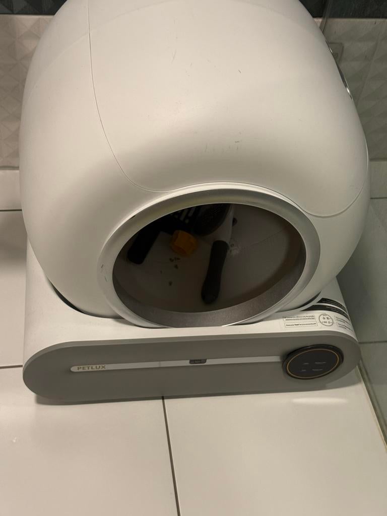 Petlux automatische kattenbak, Ophalen, Zelfreinigend, Zo goed als nieuw, Open