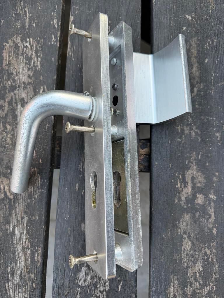 Hoppe hang- en sluitwerk buitendeur, Doe-het-zelf en Verbouw, Hang- en Sluitwerk, Ophalen, Gebruikt, Overige materialen, Klink of Kruk