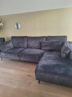 Hoekbank Antraciet 3meter breed.  Lig gedeelte 180cm., Ophalen