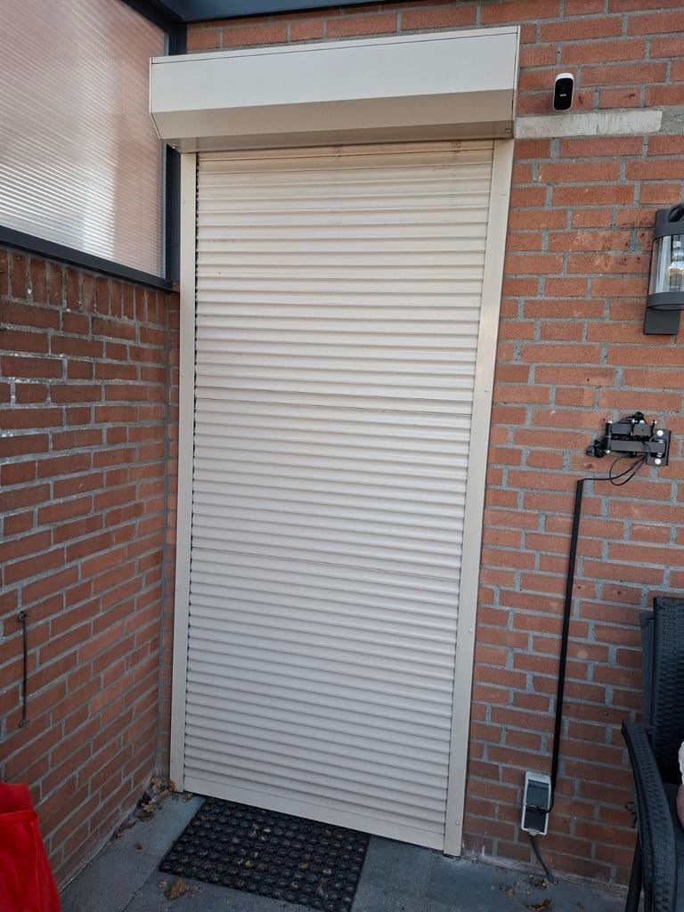 Rolluiken crèmekleurig, Gebruikt, 100 tot 150 cm, 200 cm of meer, Crème of Beige